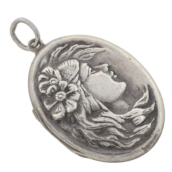 Art Nouveau Sterling Silver Repousse Woman Locket - Image 2