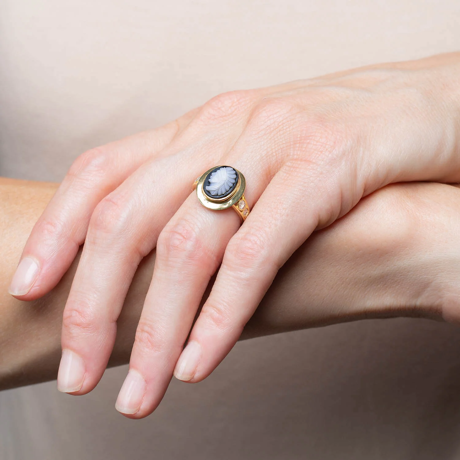 Edwardian 18kt Sardonyx + Diamond Native American Cameo Ring - Image 5