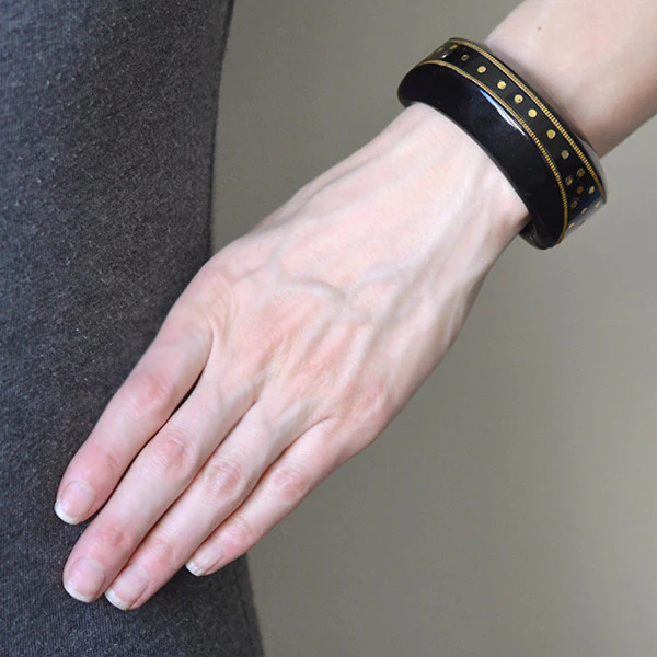Retro Wide Black Bakelite Clamper Bracelet - Image 6