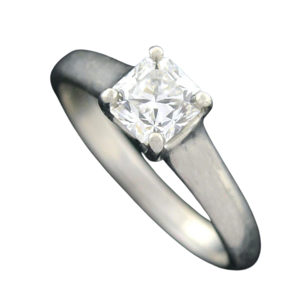 TIFFANY & CO. Estate Platinum "Lucida ®" Diamond Solitaire Ring 0.73ct - Image 4