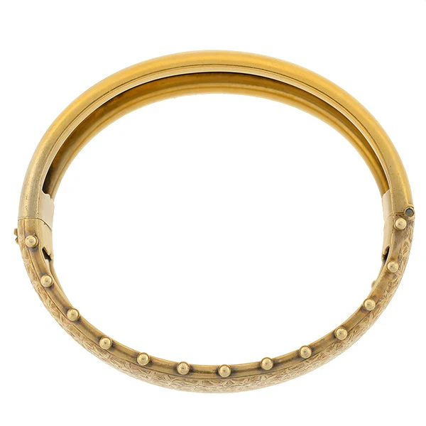 Victorian 15kt Gold Etched Hinged Bangle Bracelet - Image 6