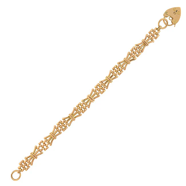 Victorian 9kt Gold Gatelink Bracelet with Padlock Heart Clasp - Image 2