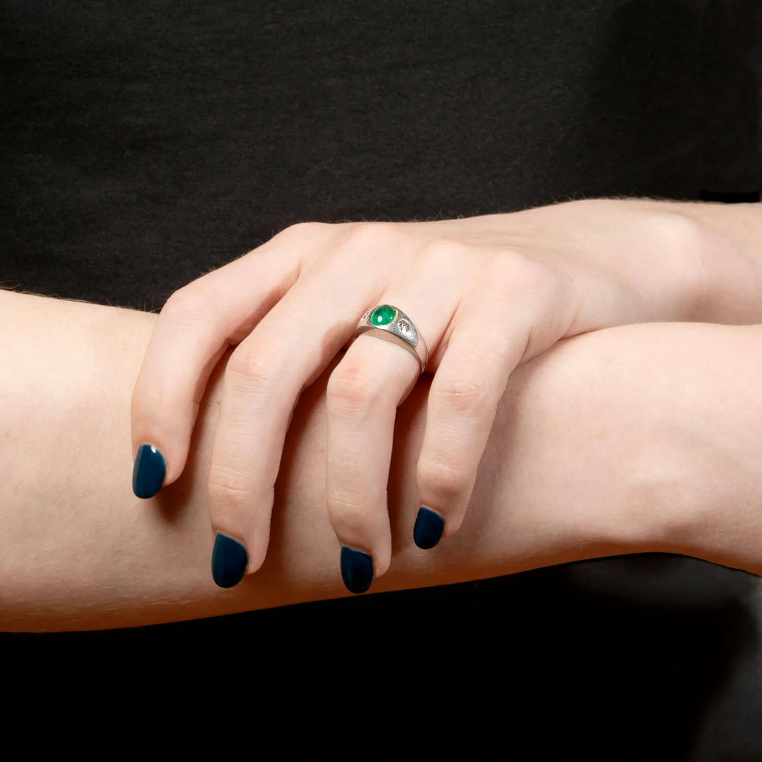Victorian Platinum Diamond & Emerald Cabochon Ring - Image 7