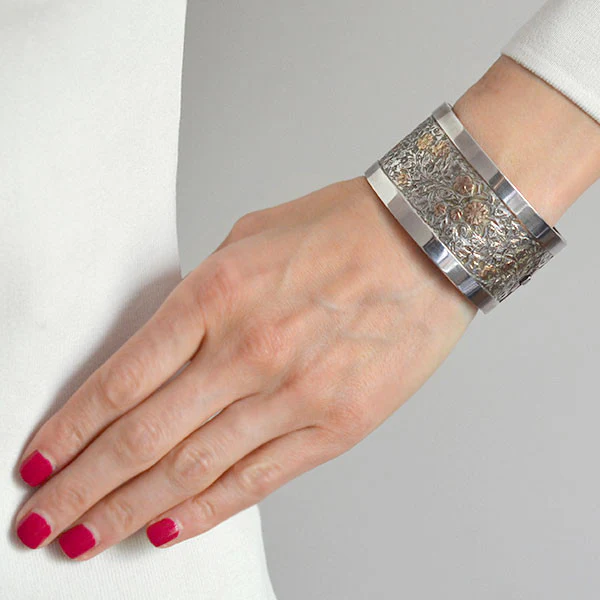 Victorian Silver Mixed Metals Floral Motif Bangle Bracelet - Image 7