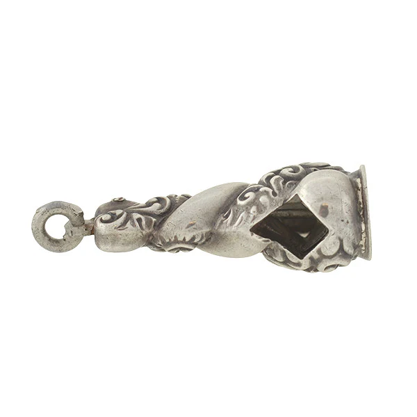 Victorian Sterling Silver Repousse Cigar Cutter - Image 4