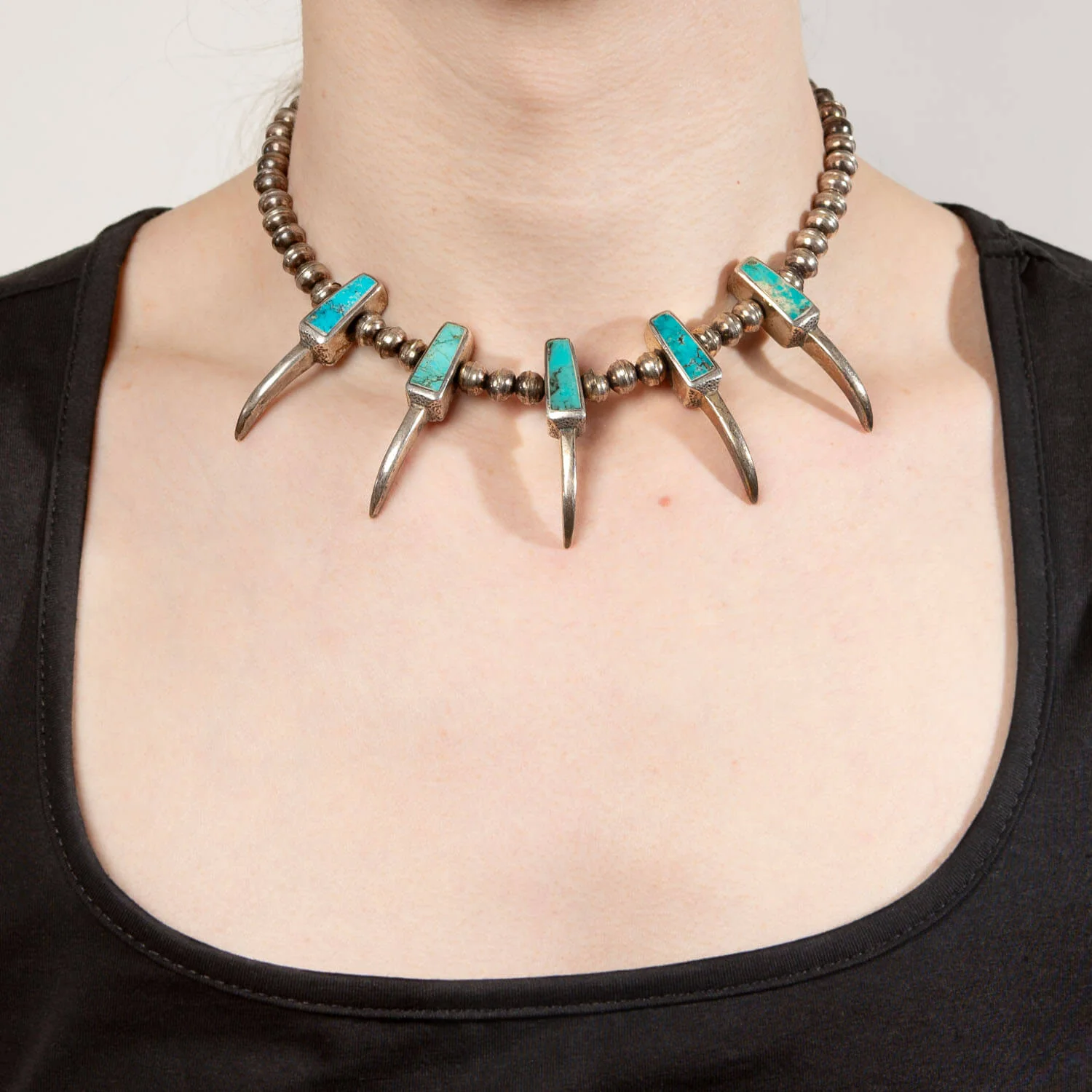 Pawn Sterling Silver Native American Turquoise Bird Claw Talon Necklace - Image 6