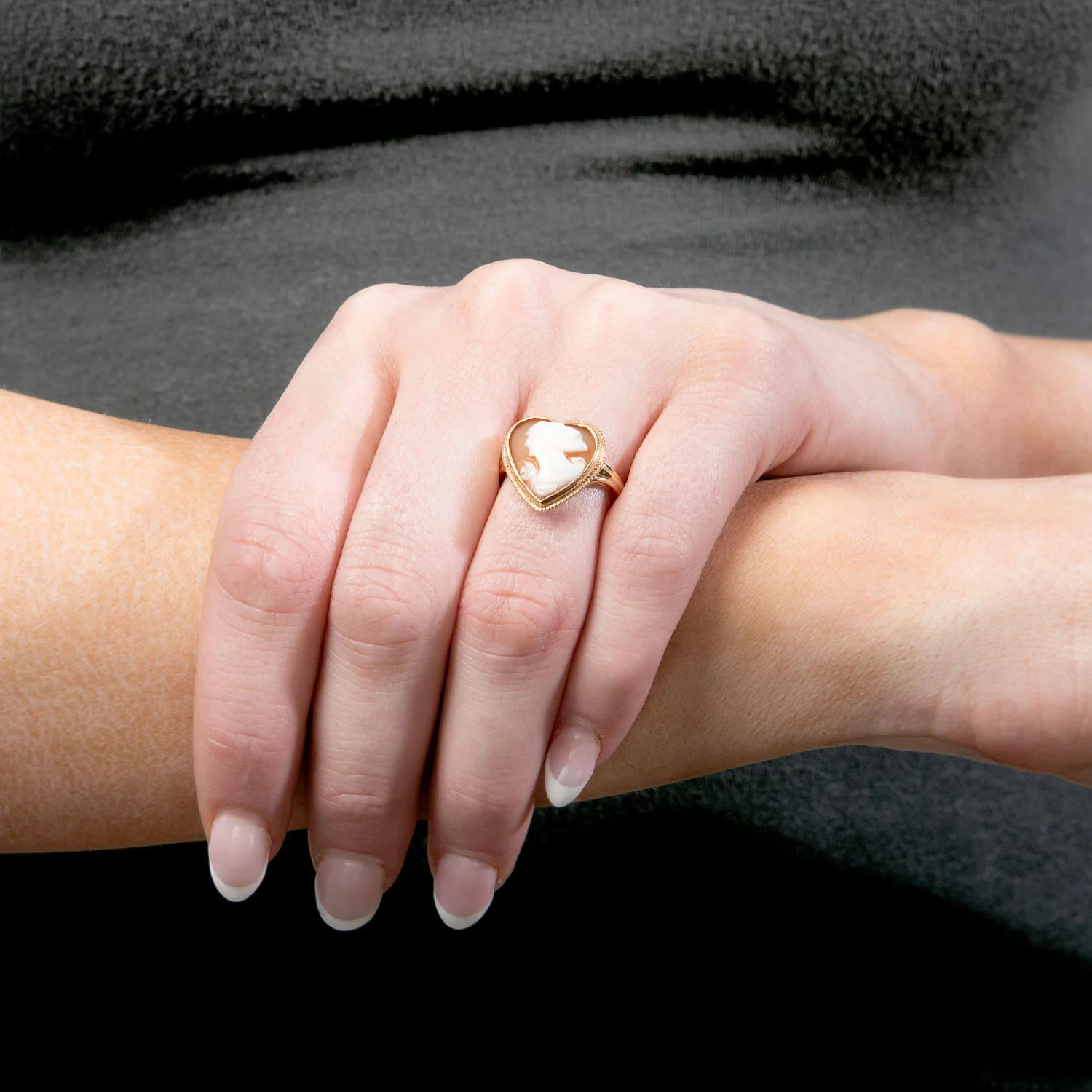 Art Deco 14k Cameo Heart Motif Ring - Image 5