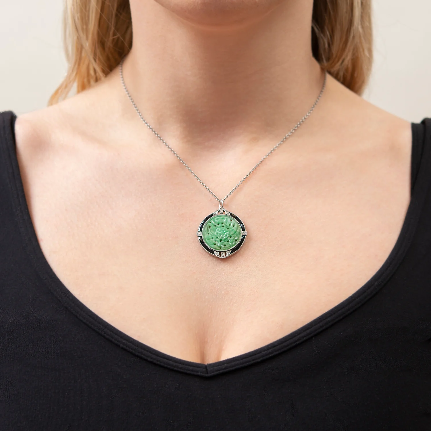 Art Deco Platinum Carved Jade, Onyx & Diamond Pendant - Image 4
