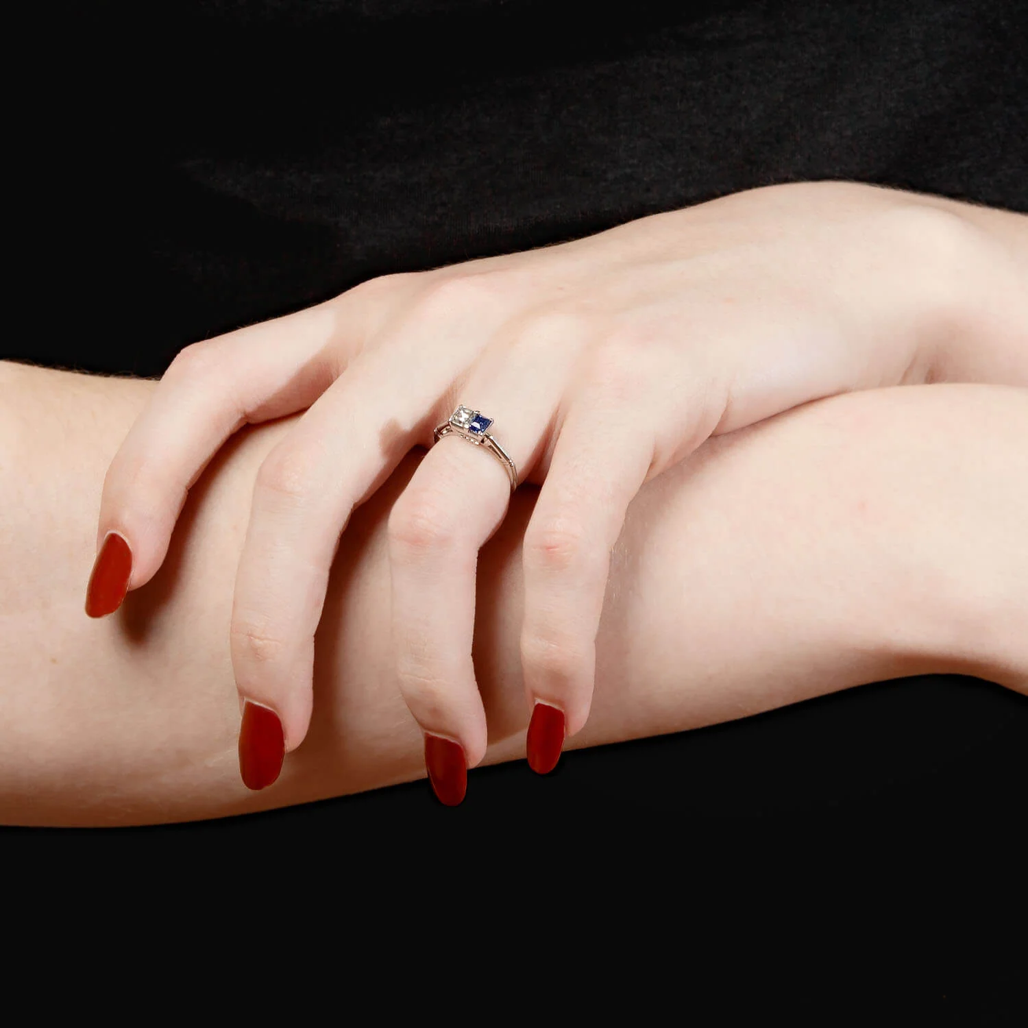 Art Deco Platinum Diamond and Sapphire Ring - Image 7