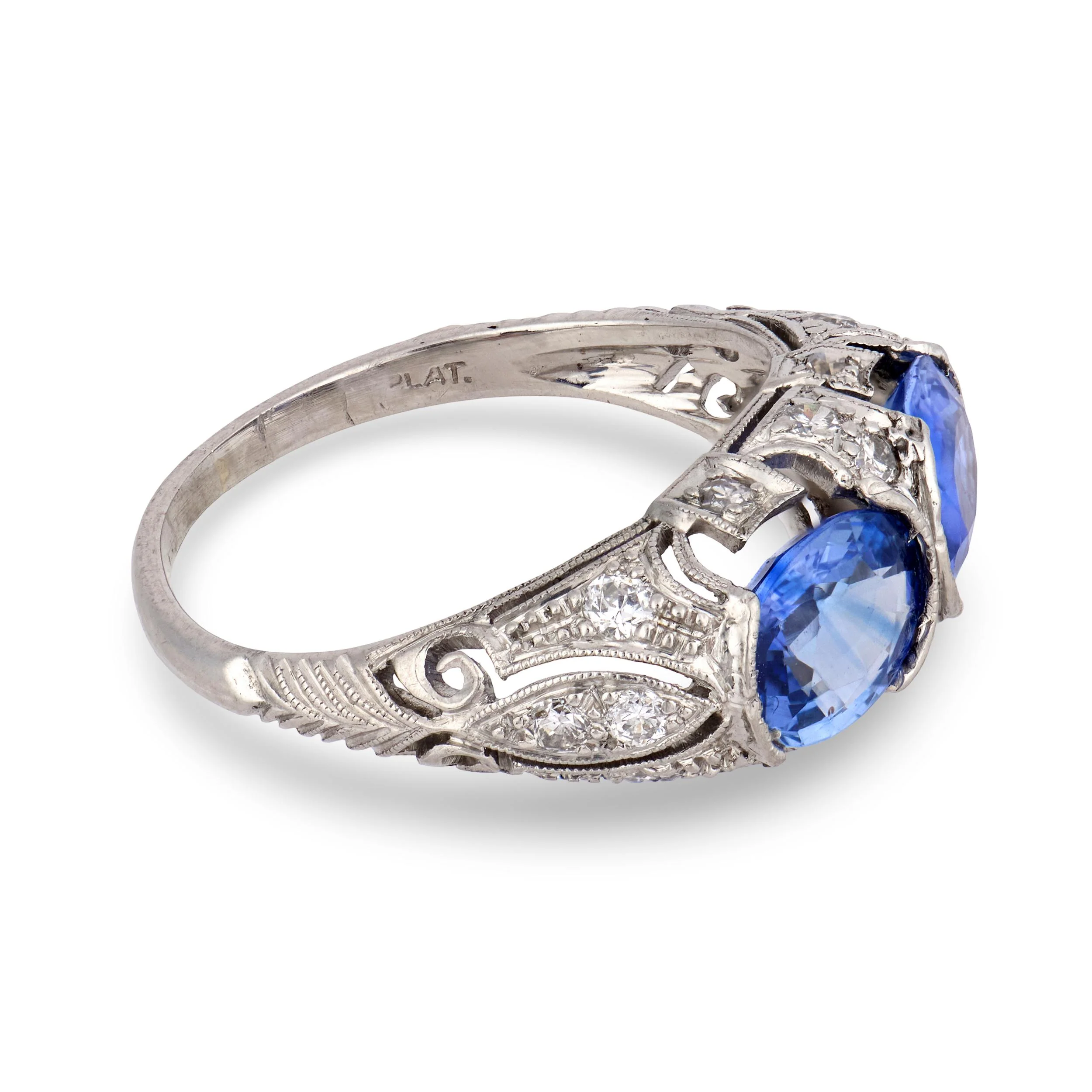 Art Deco Platinum Sapphire & Diamond Ring - Image 3