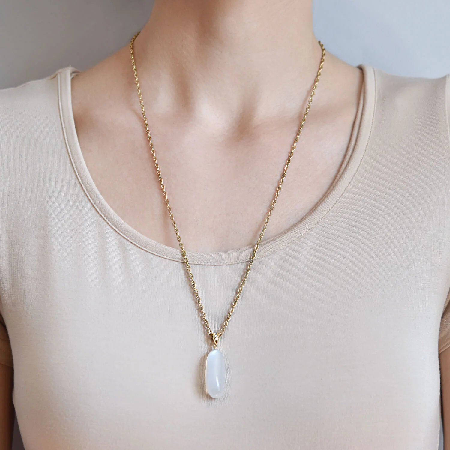 Art Nouveau 18kt Large Moonstone Drop Pendant with Modern Chain Necklace - Image 6
