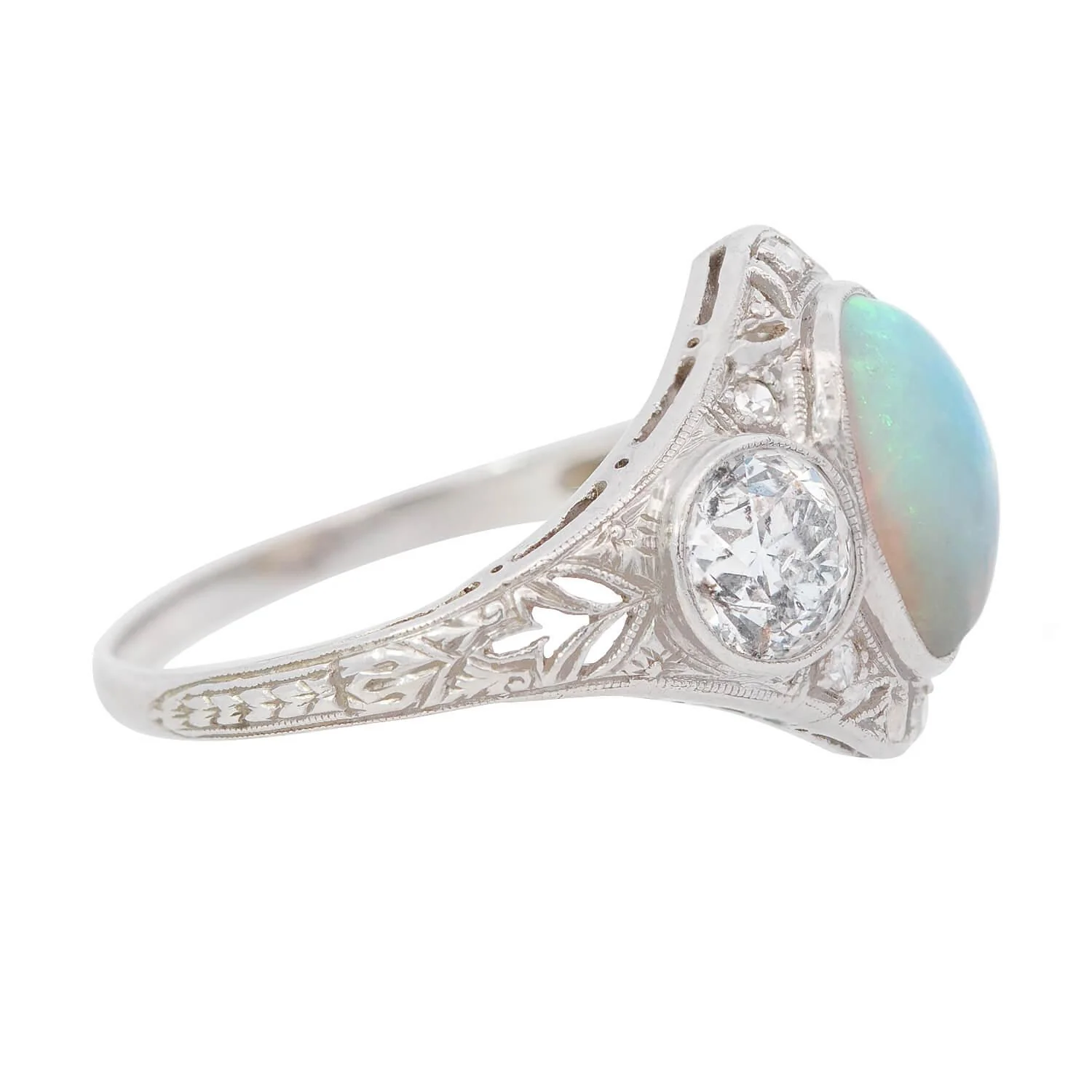 Art Nouveau Platinum Opal & 2.40ctw Diamond Ring - Image 3