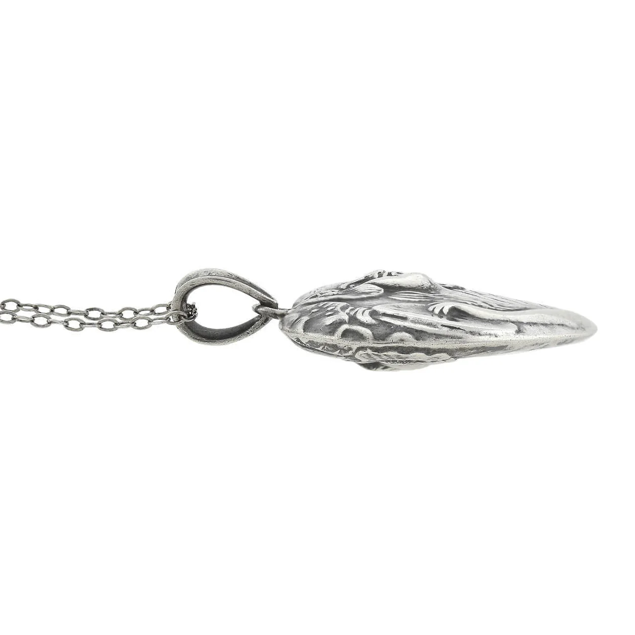 Art Nouveau Sterling Repousse Heart-Shaped Pendant Necklace - Image 4