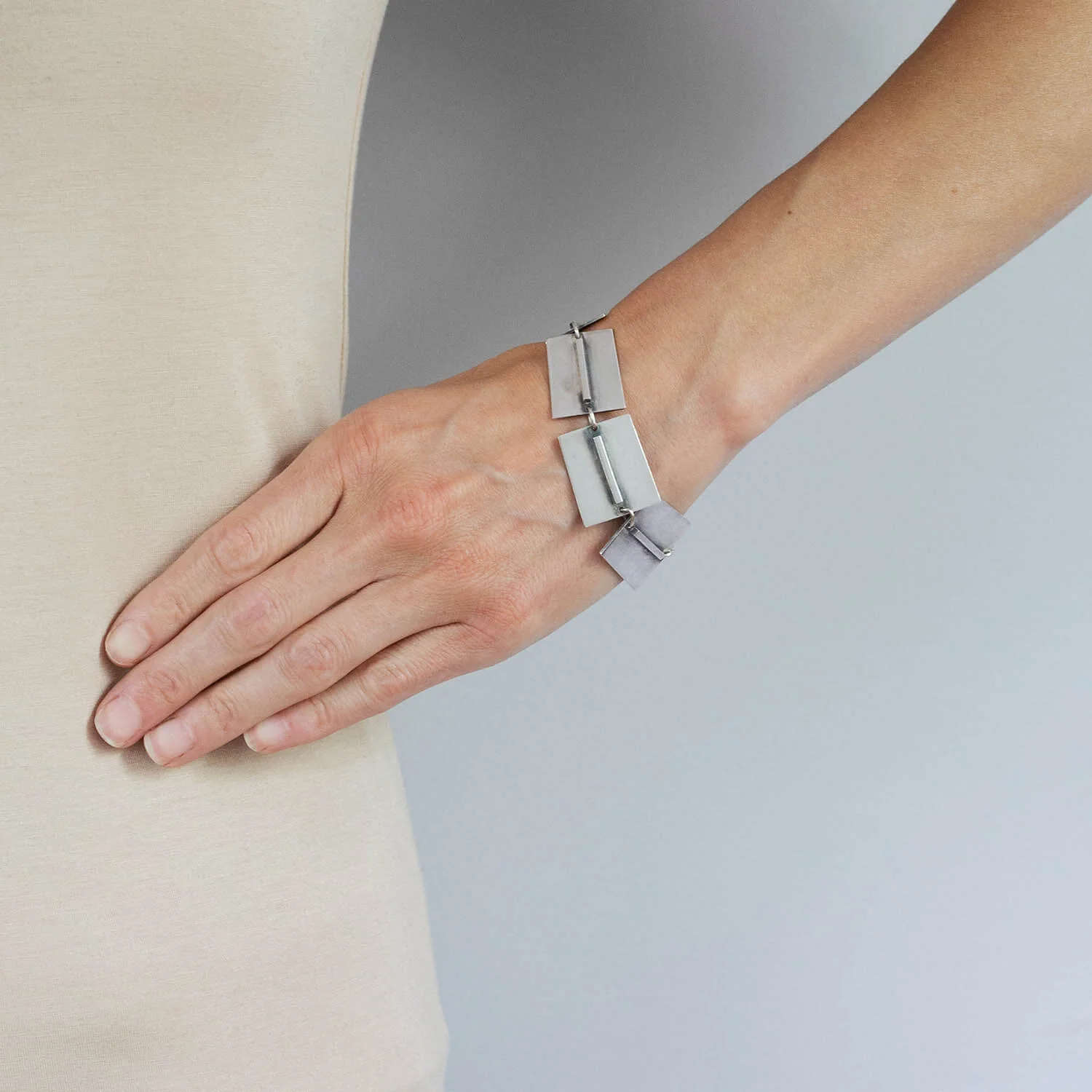 BILL TENDLER Vintage Modernist Sterling Graduating Link Bracelet - Image 7