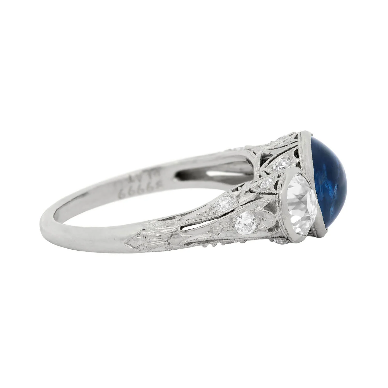 Edwardian 3 Stone Platinum 1.50ct Sapphire & 1ctw Mine Cut Diamond Stone Ring - Image 4