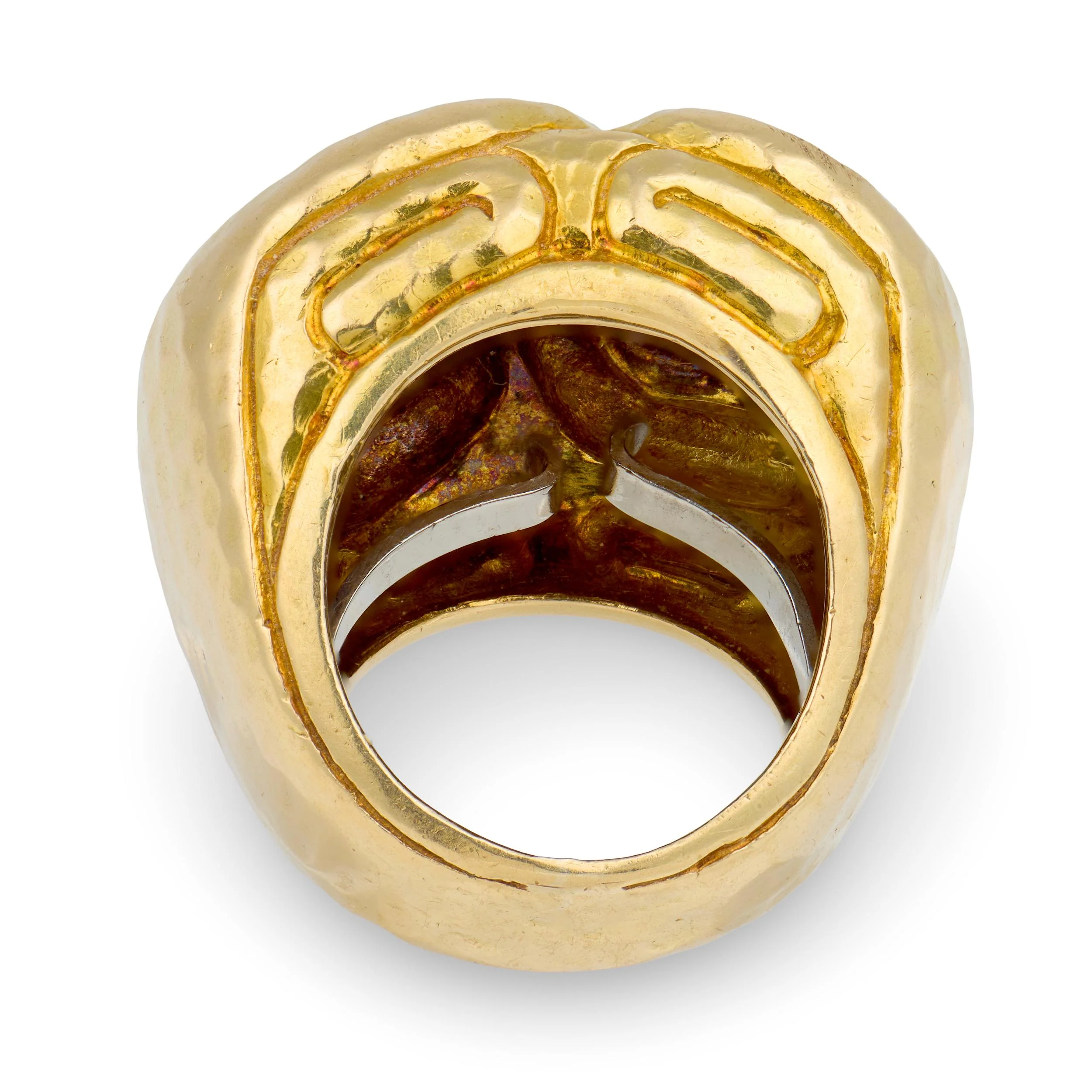 DAVID WEBB Estate 18k Hammered Gold Swirl Ring - Image 5