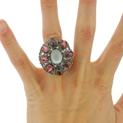 Early Retro Huge Sterling Moonstone & Garnet Cluster Ring - Image 6