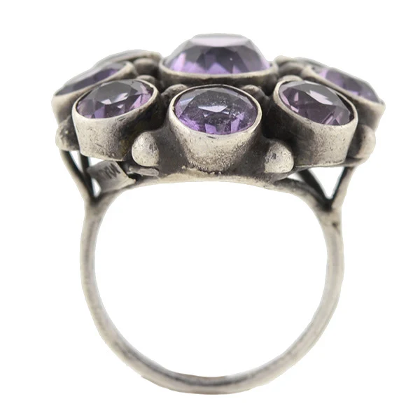 Early Retro Sterling Amethyst Cluster Ring - Image 4