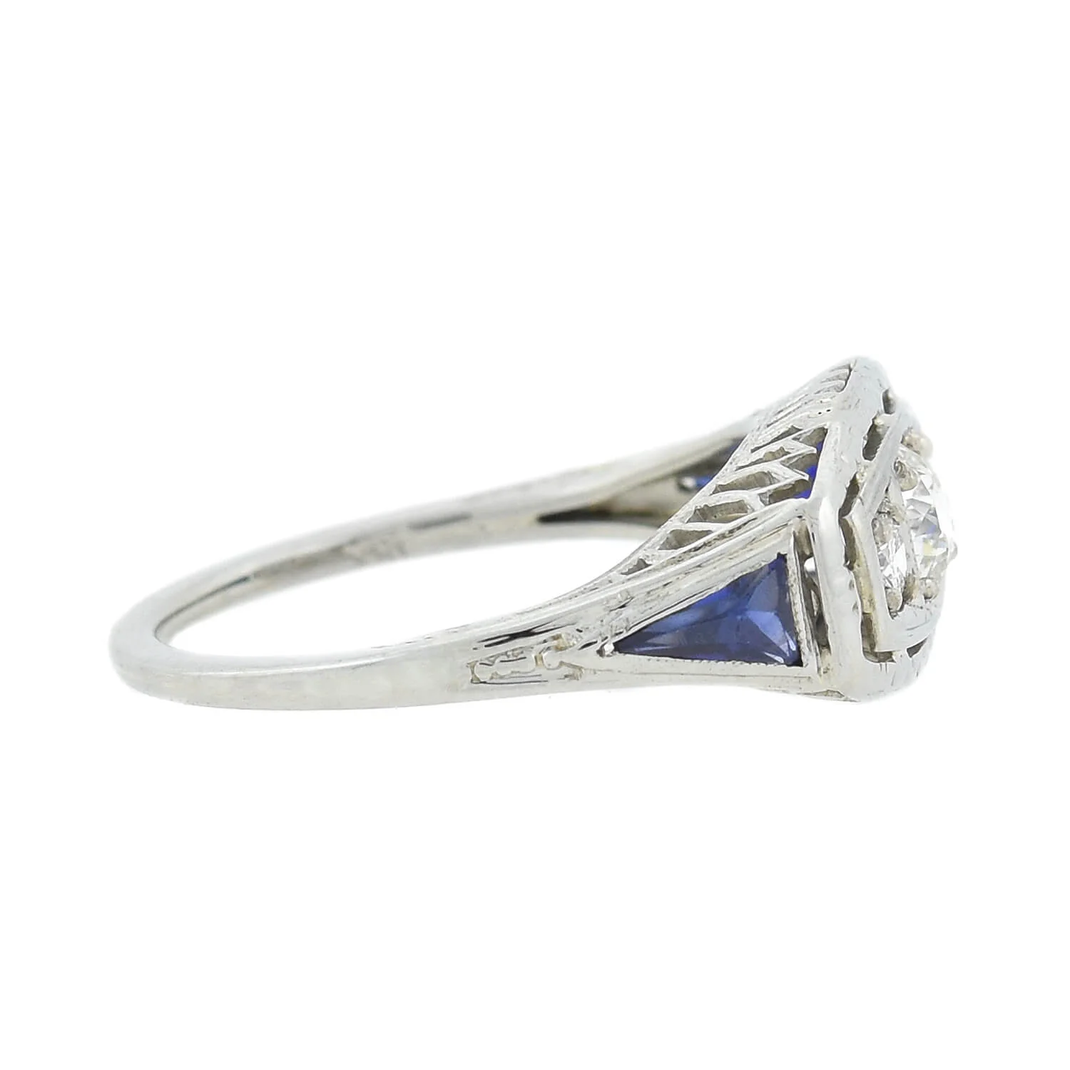 Edwardian 18kt Diamond + Sapphire 3-Stone Ring 0.50ctw. - Image 2