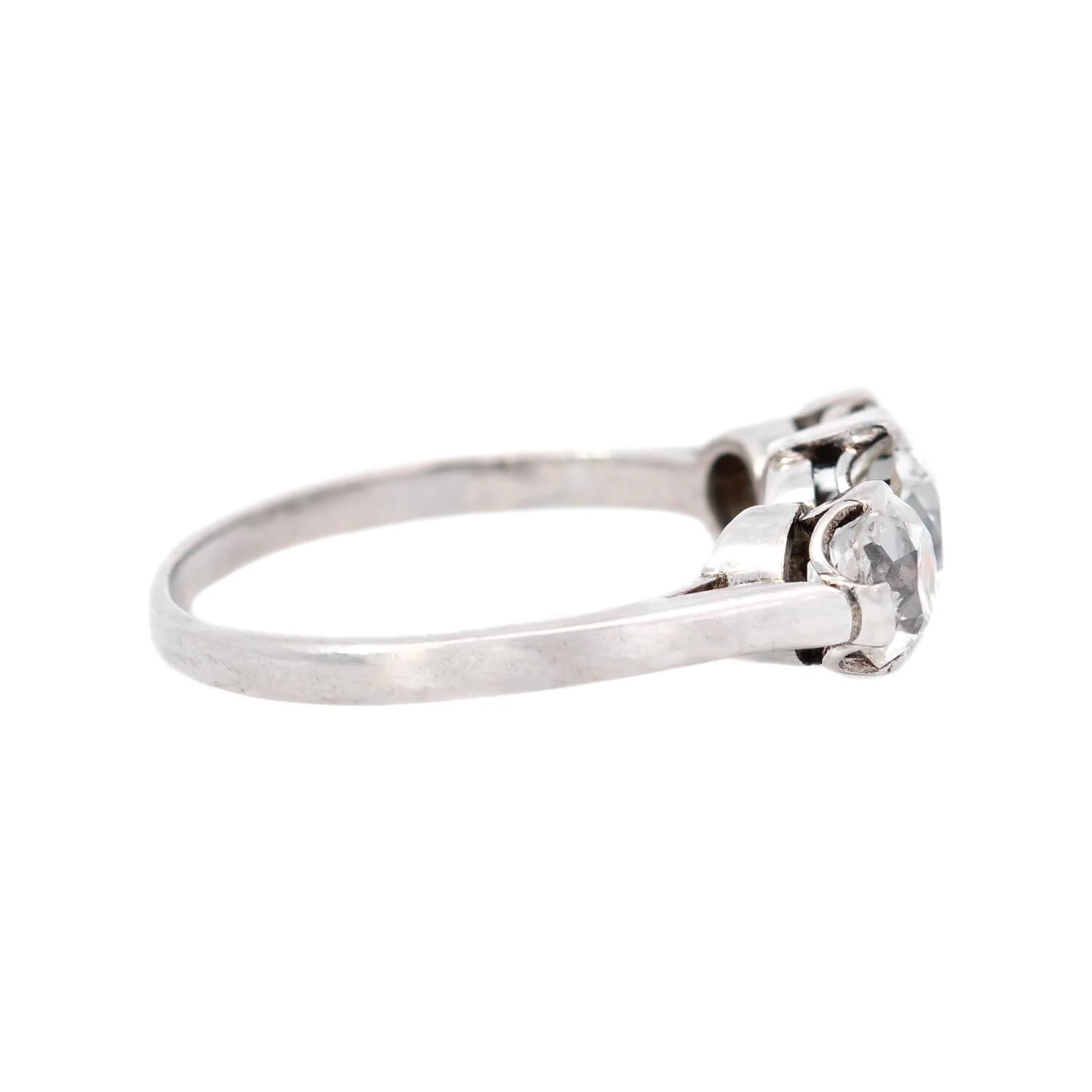 Edwardian Platinum Diamond 3 Stone Ring - Image 3