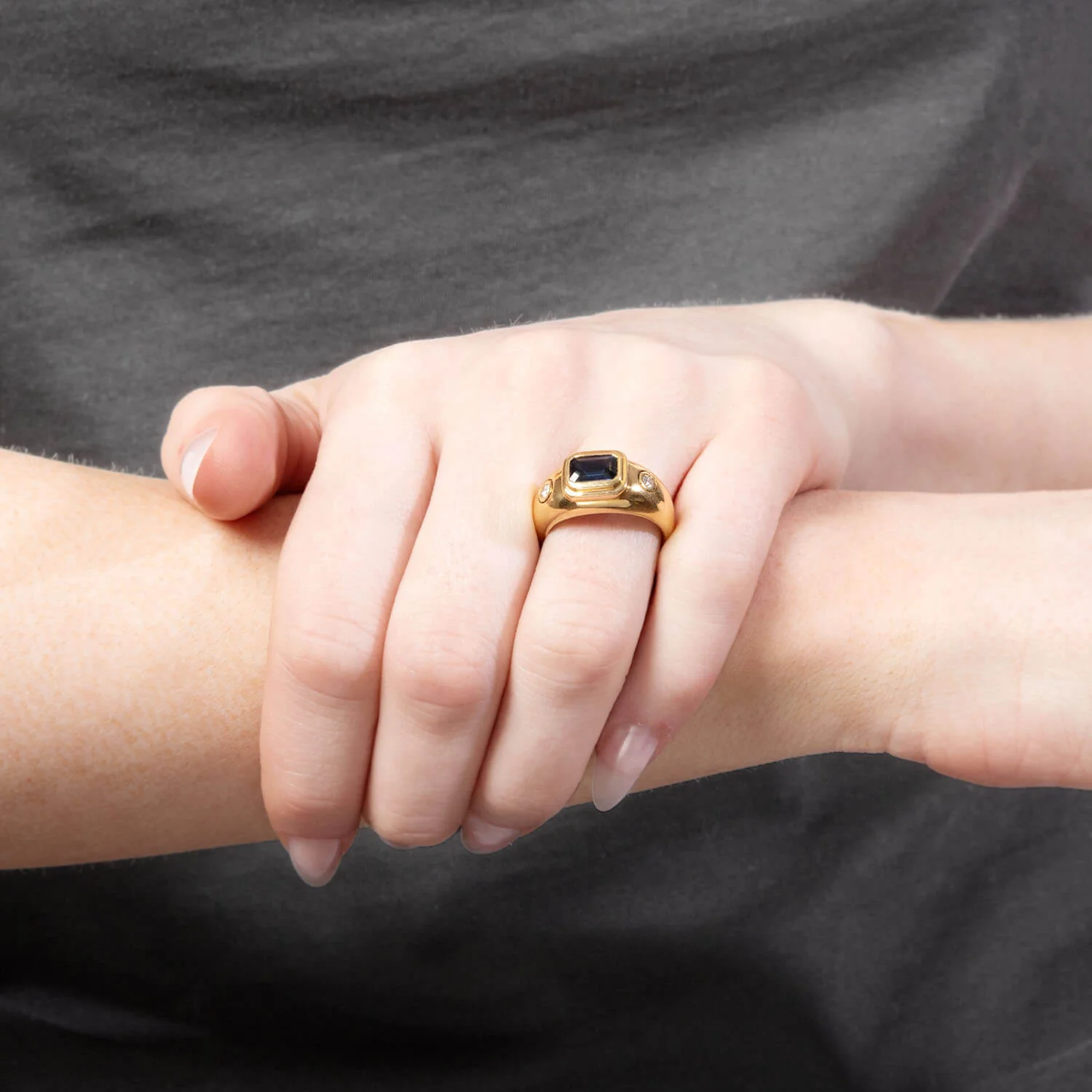 Estate Sapphire and Diamond Three Stone Ring - Image 5