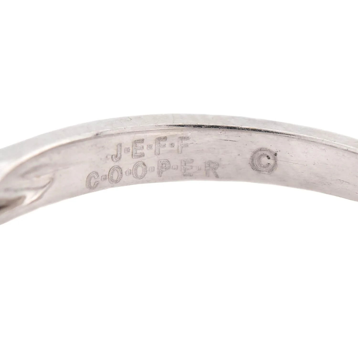 JEFF COOPER Estate 18k Diamond Five Stone Ring - Image 6