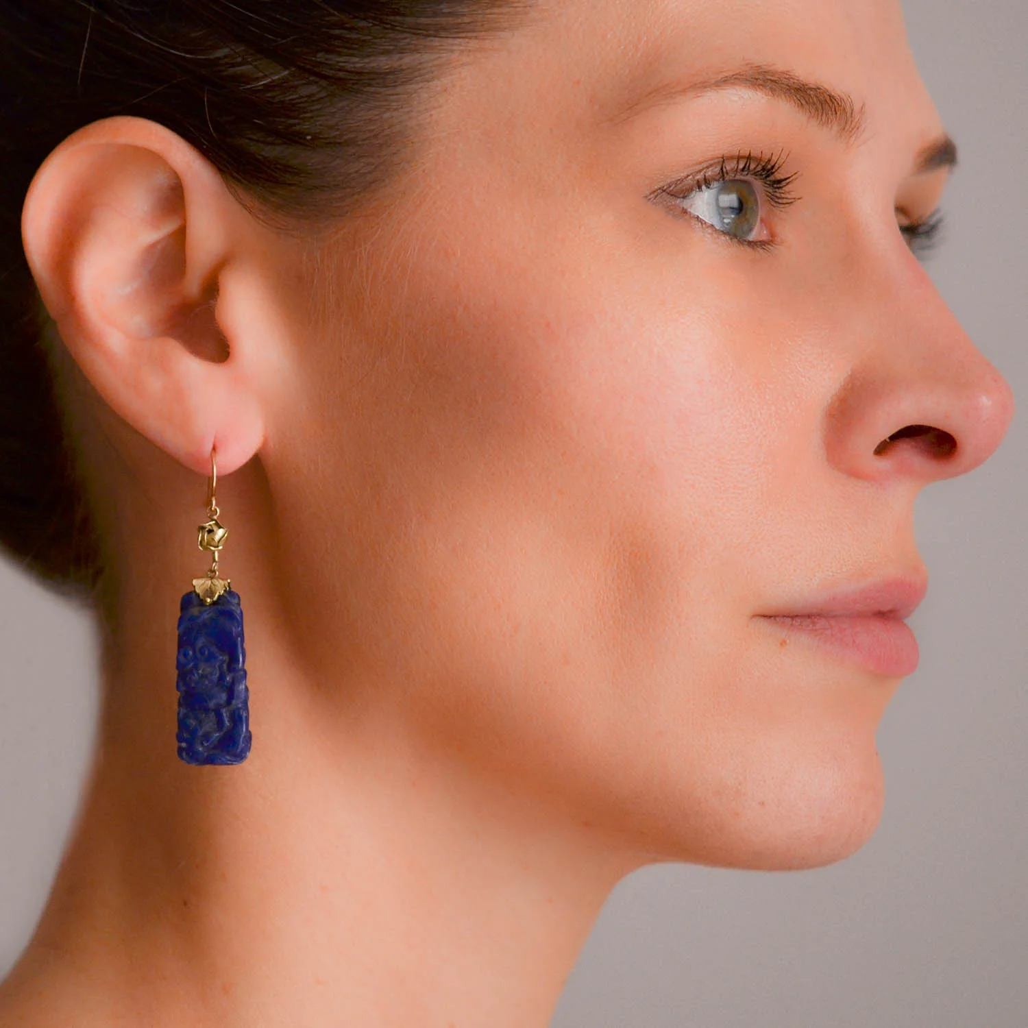 Late Art Deco Chinese 14kt Carved Sodalite Earrings - Image 7