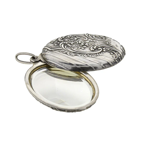 Art Nouveau Sterling Repousse Slide Mirror Pendant - Image 5