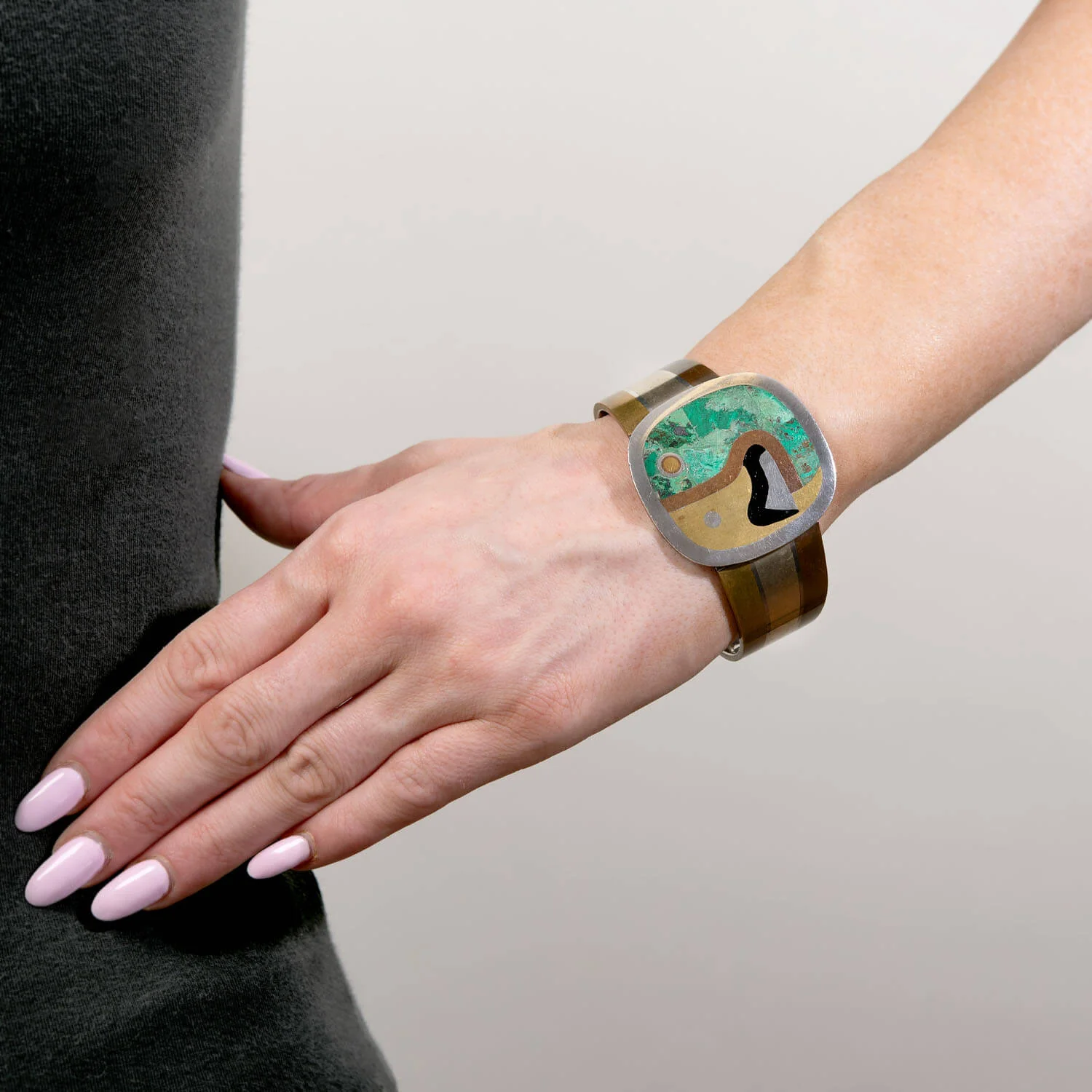 LOS CASTILLO Retro Mixed Metal Turquoise and Enamel Bracelet - Image 6