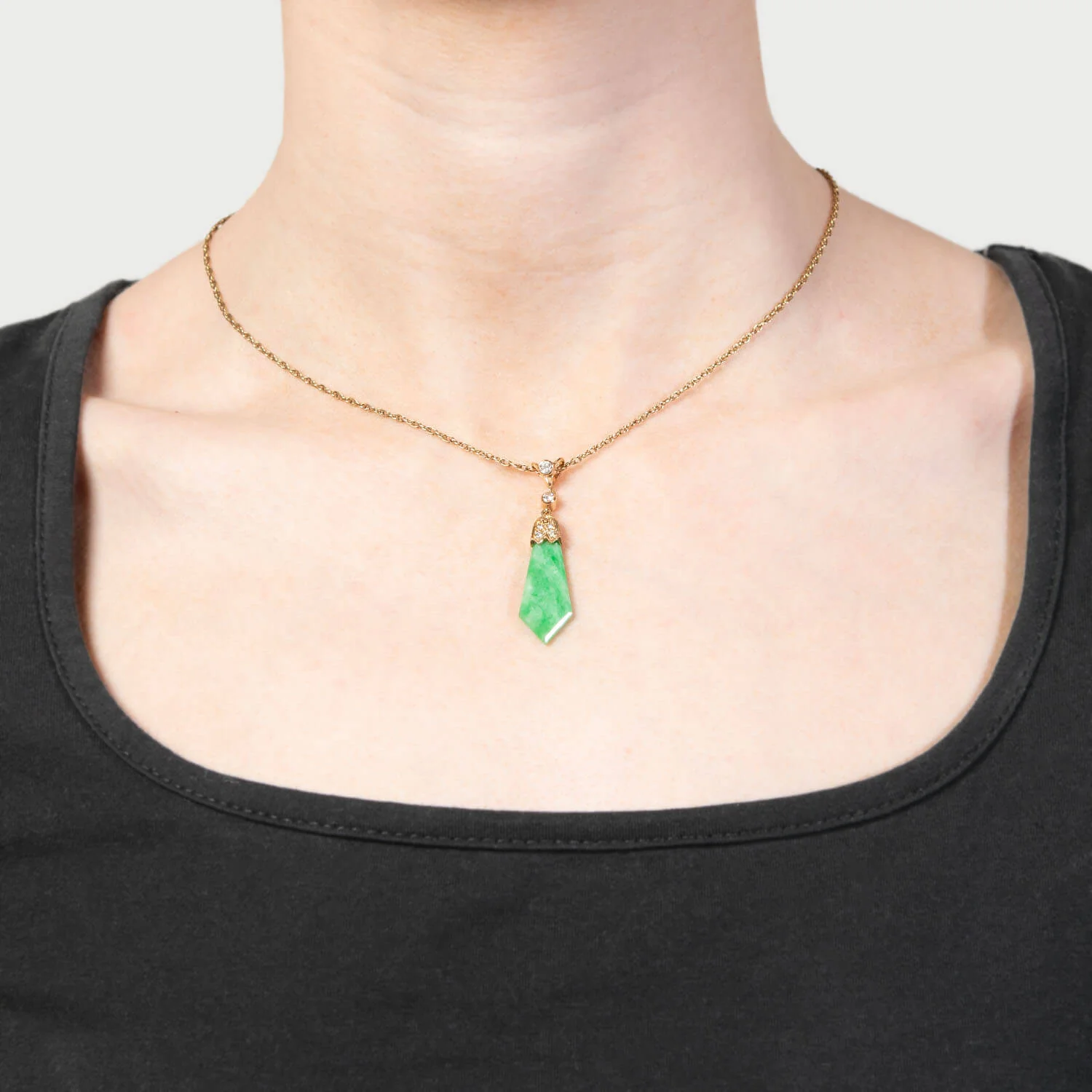 Retro 14k Jade and Diamond Pendant - Image 5
