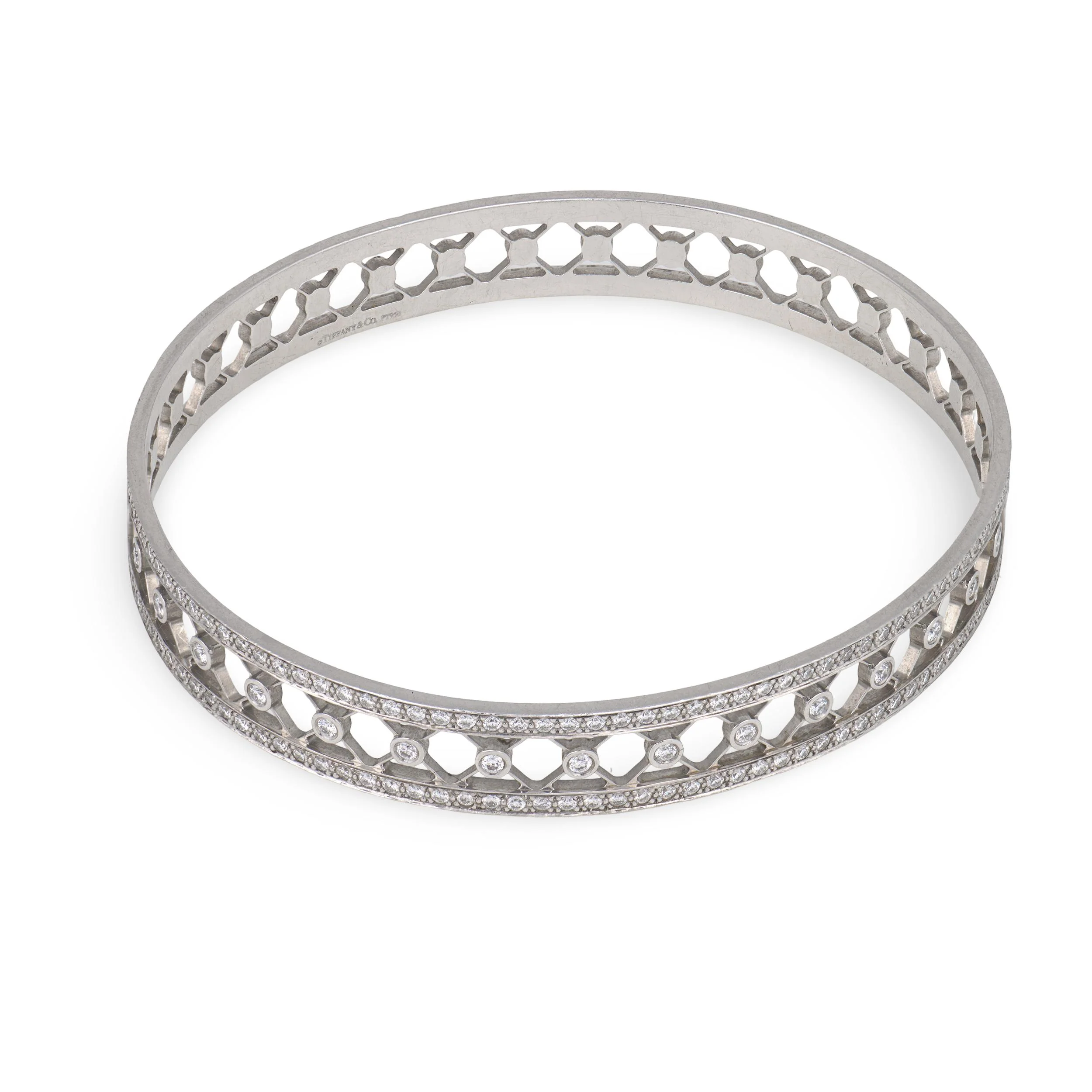TIFFANY & CO. Estate Platinum Diamond "Voile" Bangle - Image 3