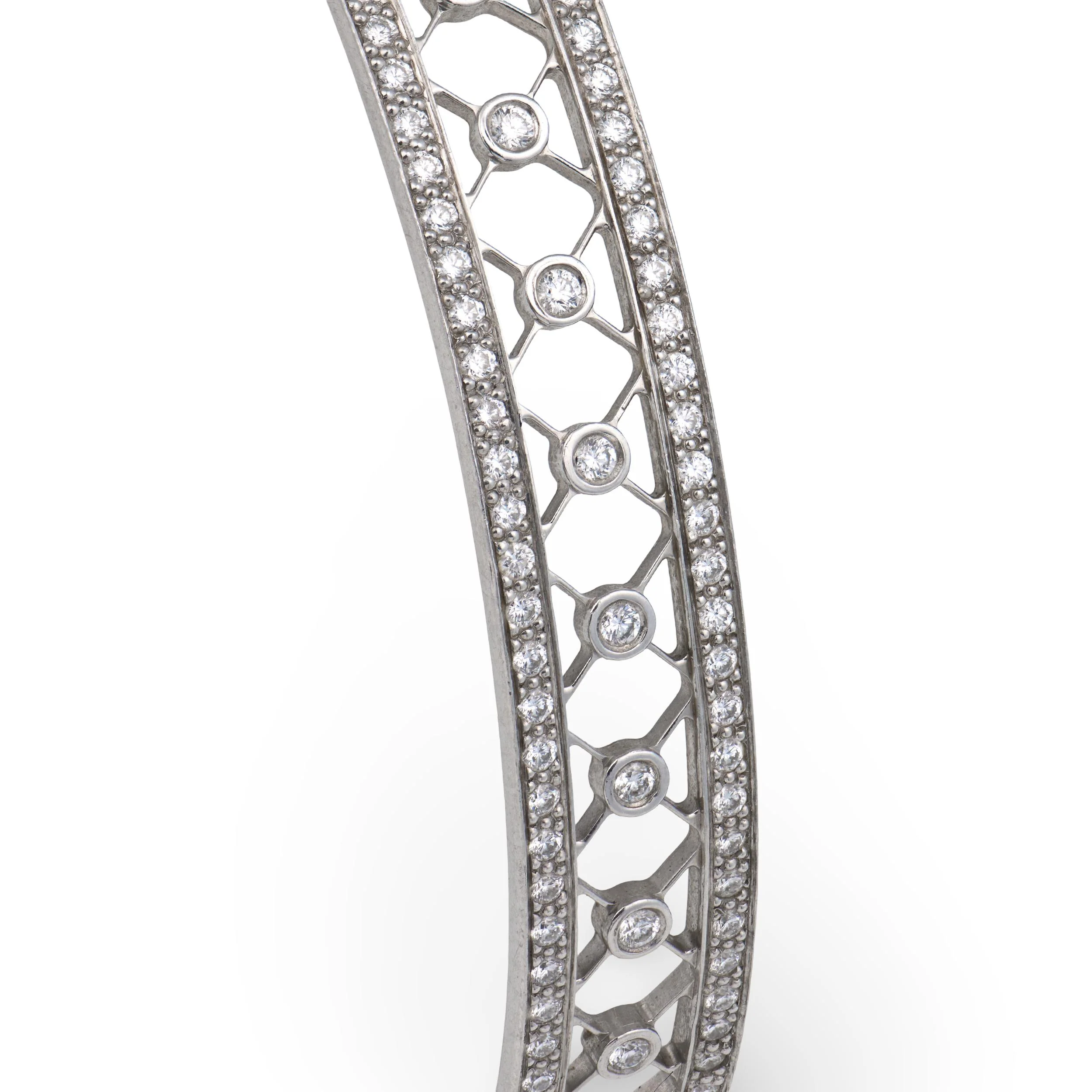 TIFFANY & CO. Estate Platinum Diamond "Voile" Bangle - Image 5