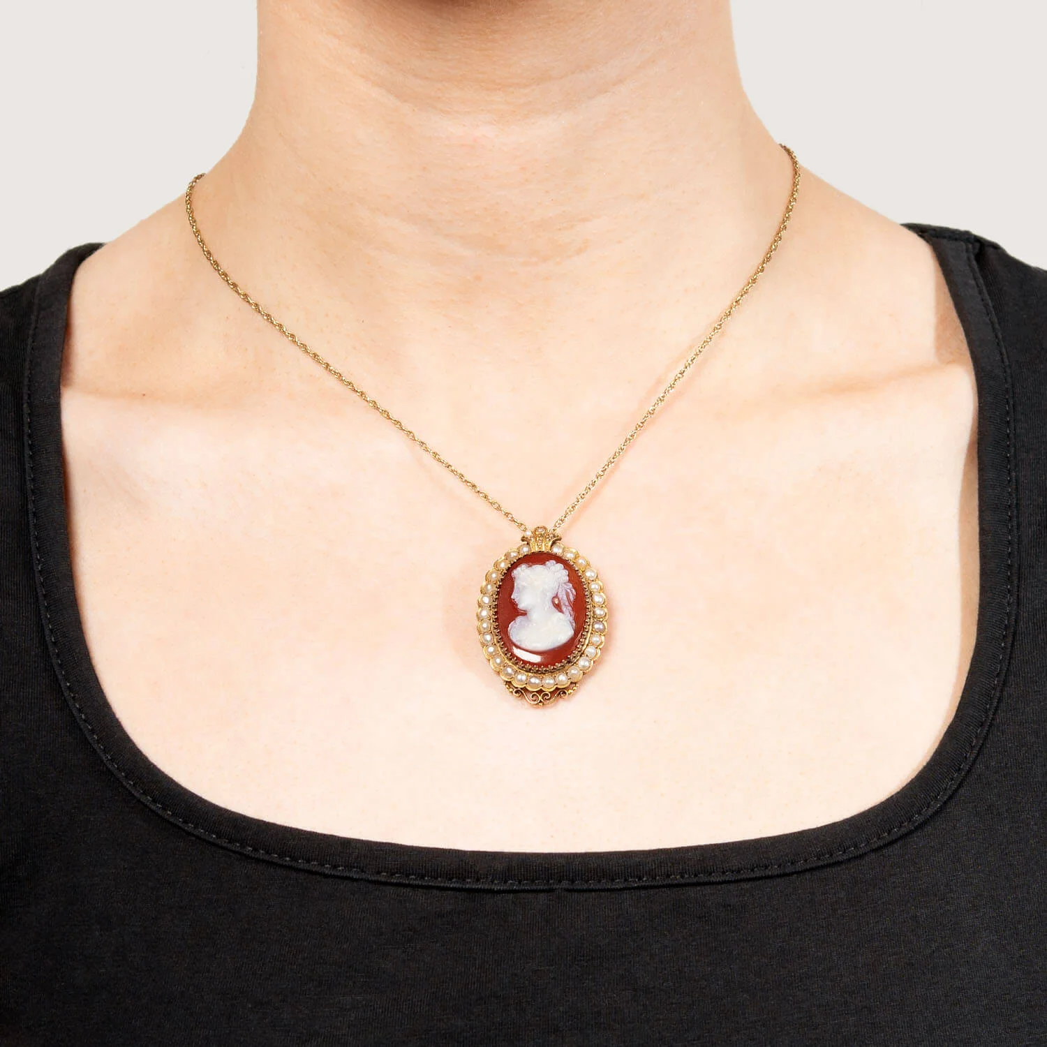 Victorian 14k Agate Hardstone Cameo and Pearl Pendant/Pin - Image 4