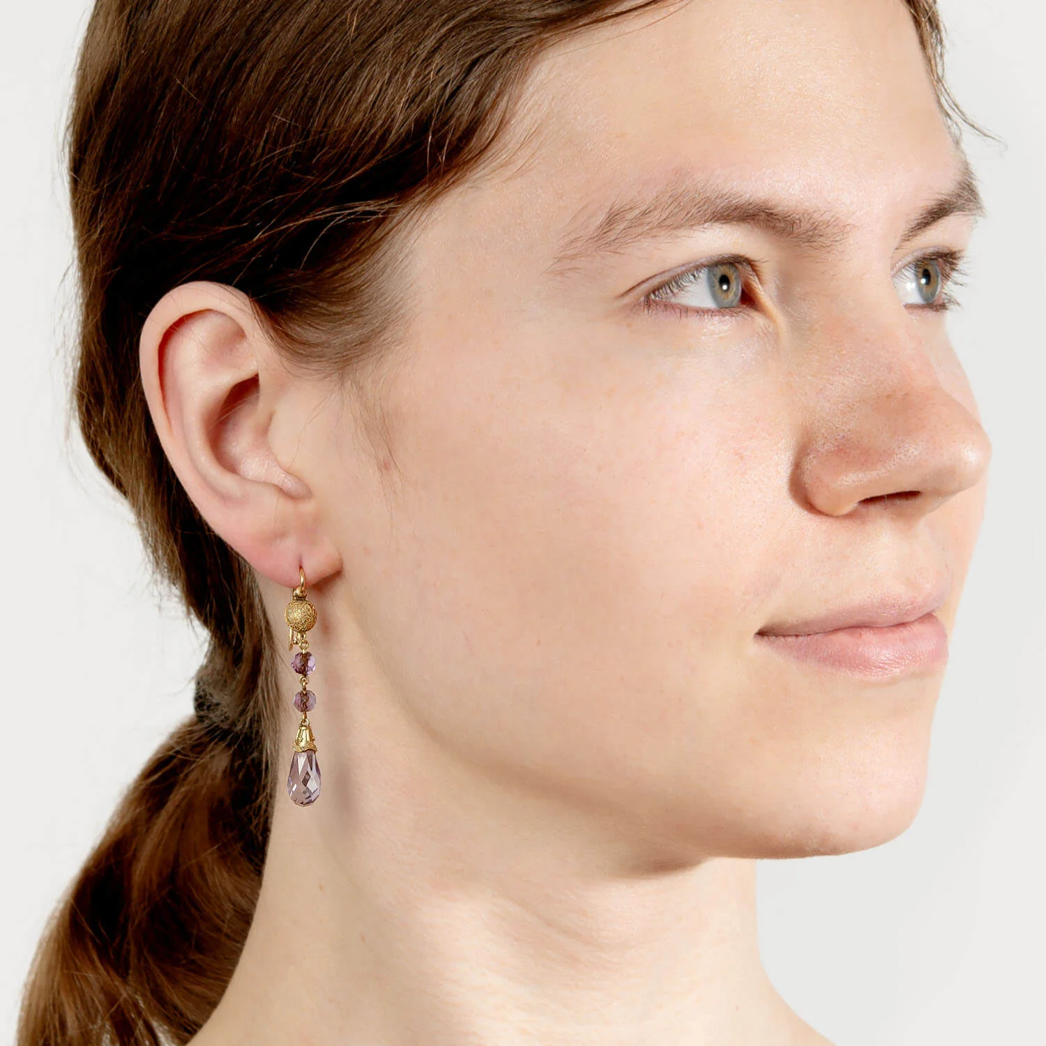 Victorian 14k Etruscan Faceted Amethyst Drop Earrings - Image 4