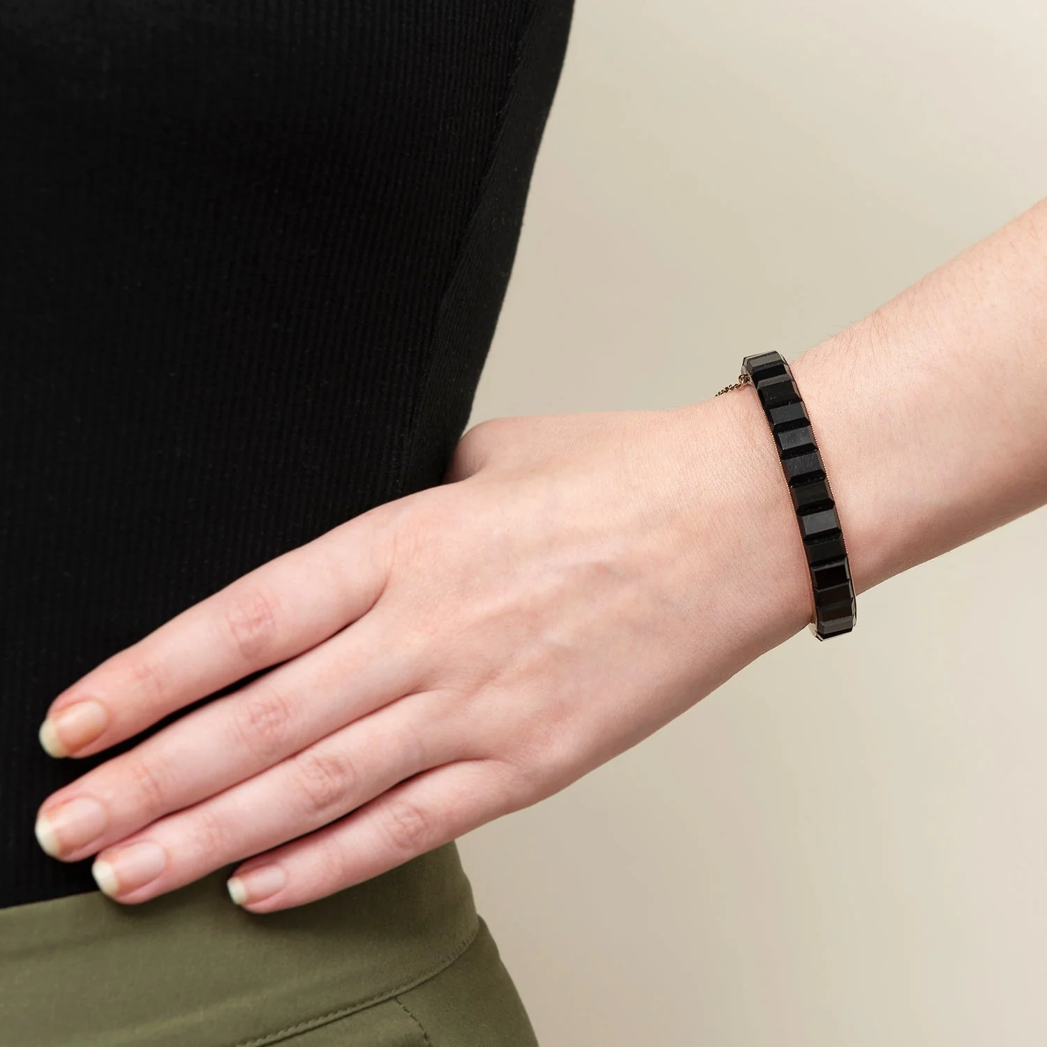 Victorian 14k Gold + Onyx Bracelet - Image 9