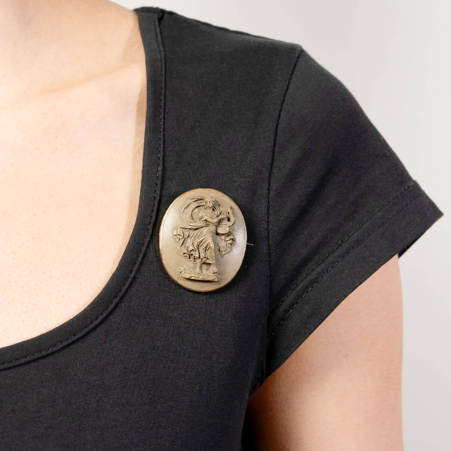 Victorian 14k Lava Cameo Terpsichore Pin - Image 4