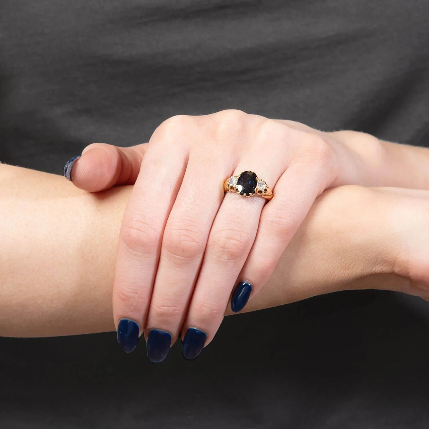 Victorian 15k 2.88ct Sapphire and Diamond Ring - Image 6