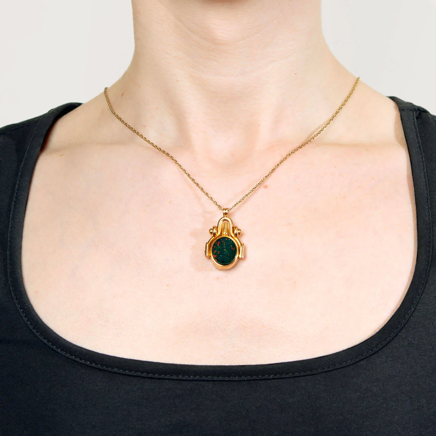 Victorian 18k Bloodstone and Agate Spinner Fob with Watch Key Pendant - Image 10