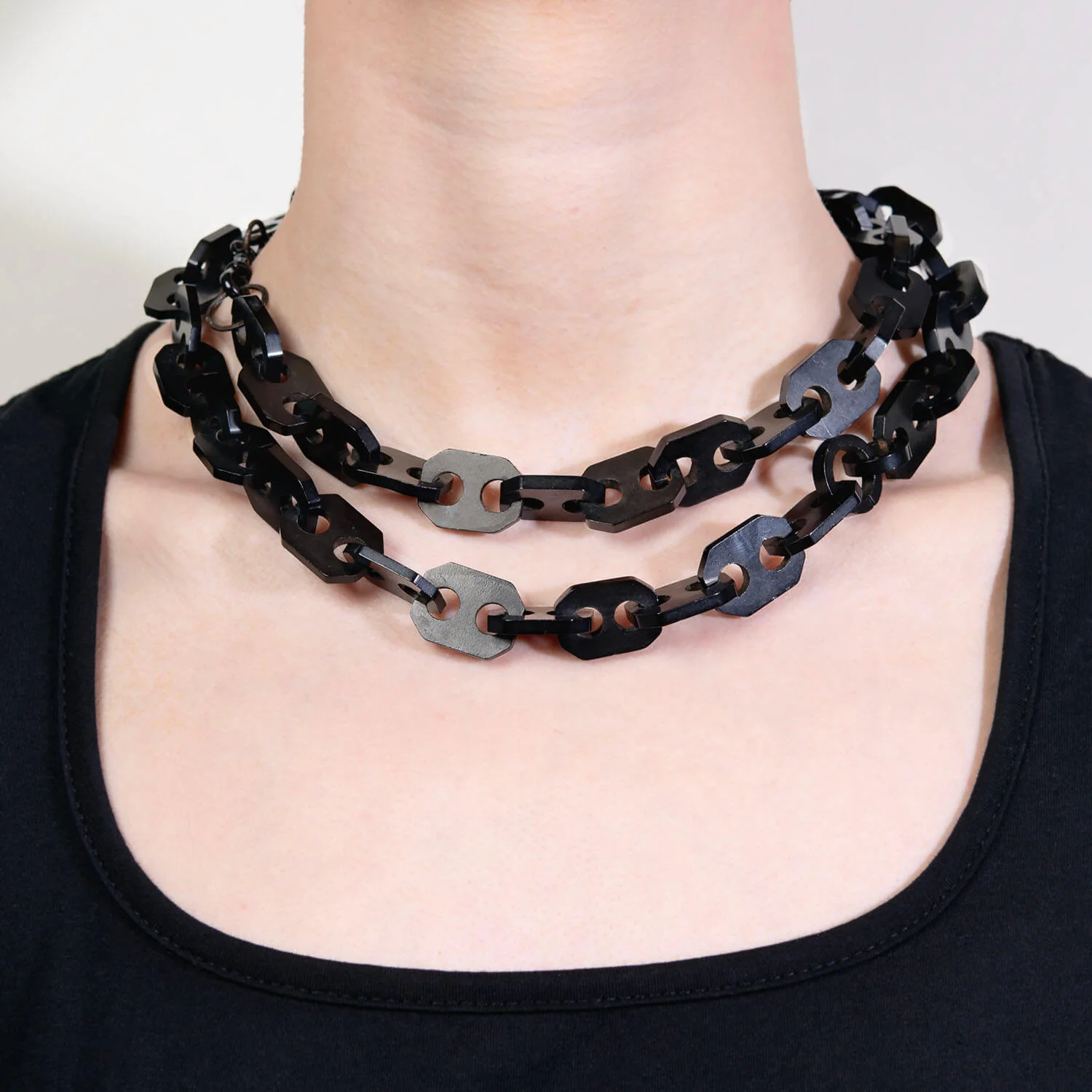 Victorian Gutta-Percha Mariner Link Necklace - Image 5