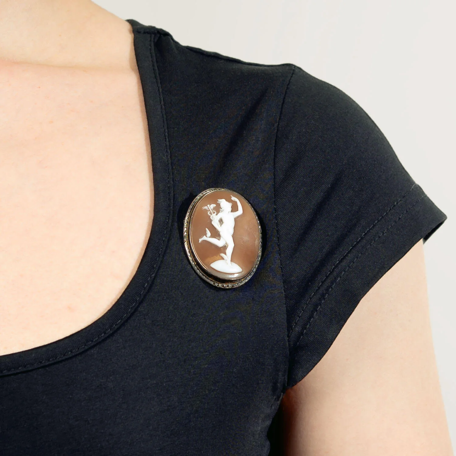 Victorian Silver Mercury Shell Cameo Pin - Image 4