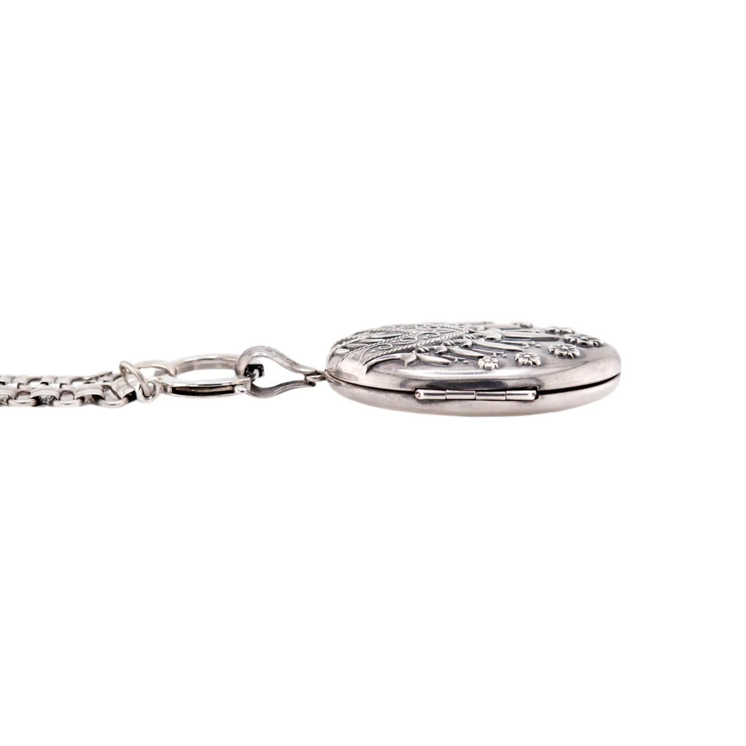 Victorian Sterling Silver Book Chain & Repoussé Locket Pendant Necklace - Image 4
