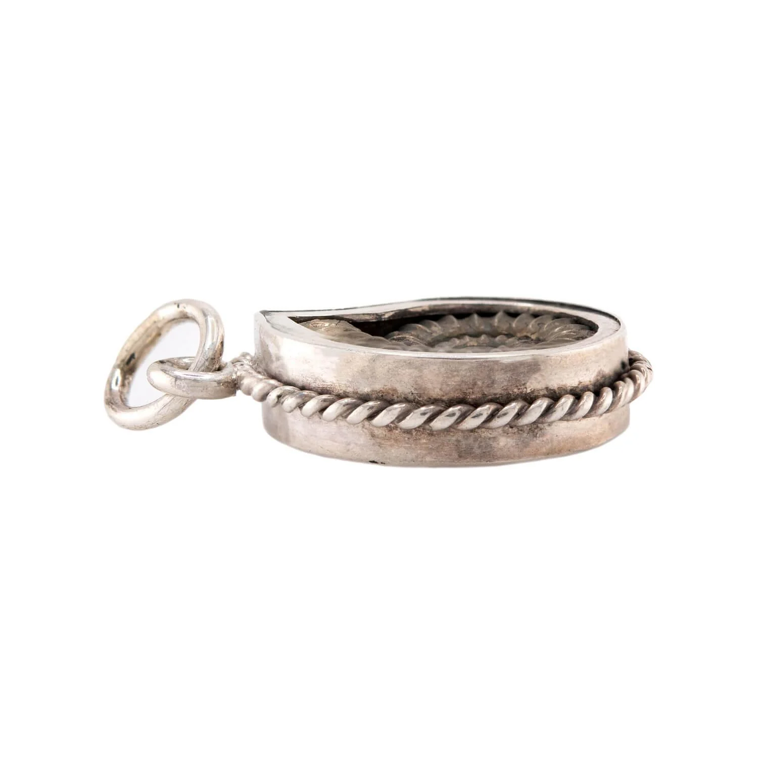 Victorian Sterling Silver Shell Pendant/Charm - Image 2
